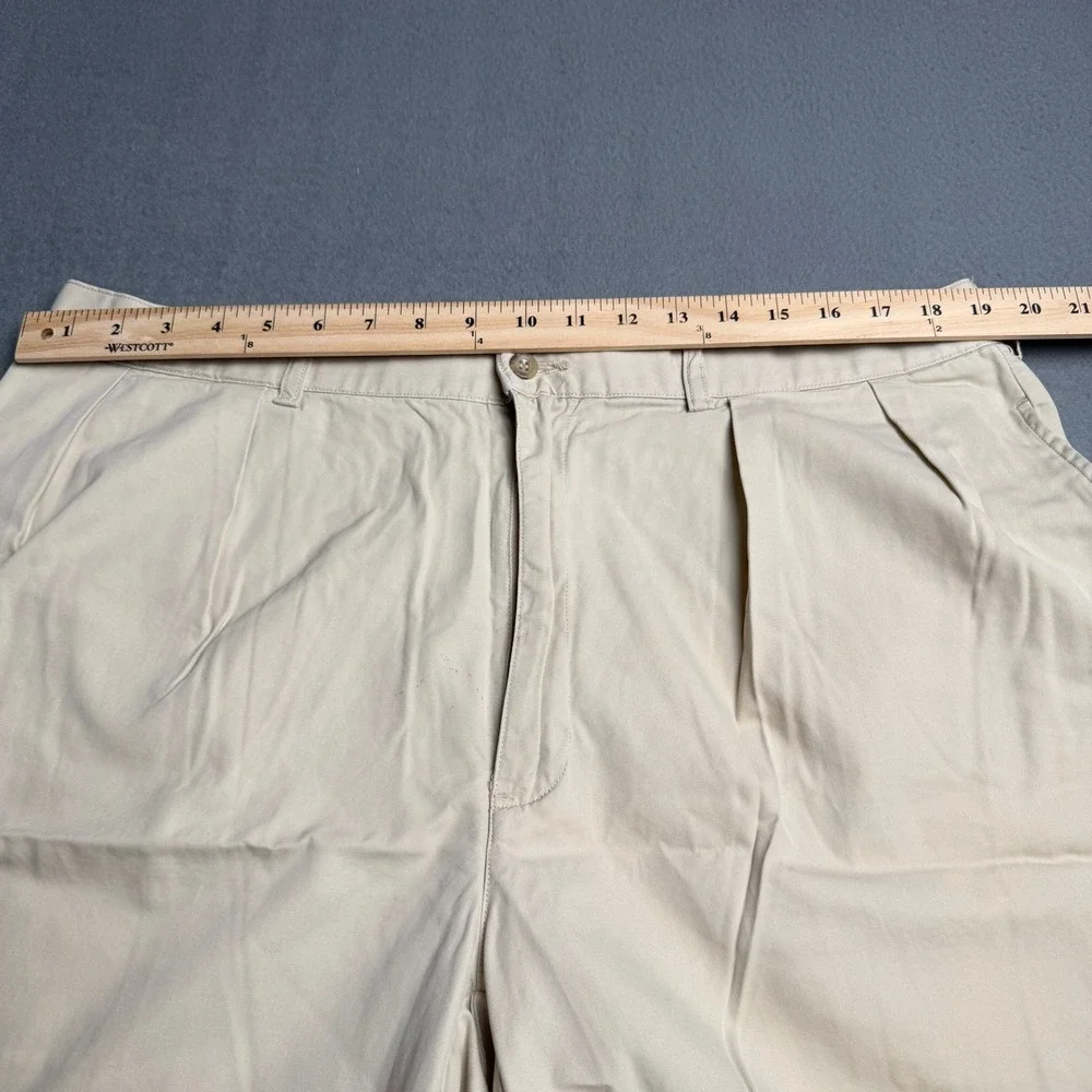 Polo Ralph Lauren Mens Pleated Chino Shorts Tan Beige Cotton Size 40 RN 41381